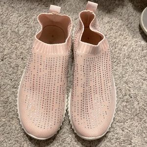 XERTIA size 8 pink with rhinestones